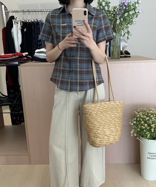 AsheKsha(アシクシャ)の「チェック柄半袖シャツ(シャツ/ブラウス・レディース・ブルー・M)」の4枚目の写真