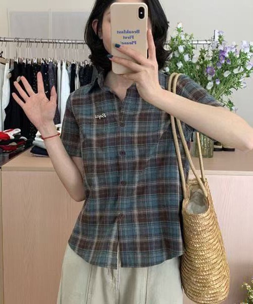 AsheKsha(アシクシャ)の「チェック柄半袖シャツ(シャツ/ブラウス・レディース・ブルー・M)」の5枚目の写真
