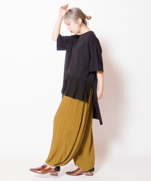 OSMOSIS(オズモーシス)の「ランダムプリーツハーレムパンツ(その他パンツ・レディース・ライトグレー/イエロー系その他/ブラック・ONE SIZE)」の14枚目の写真