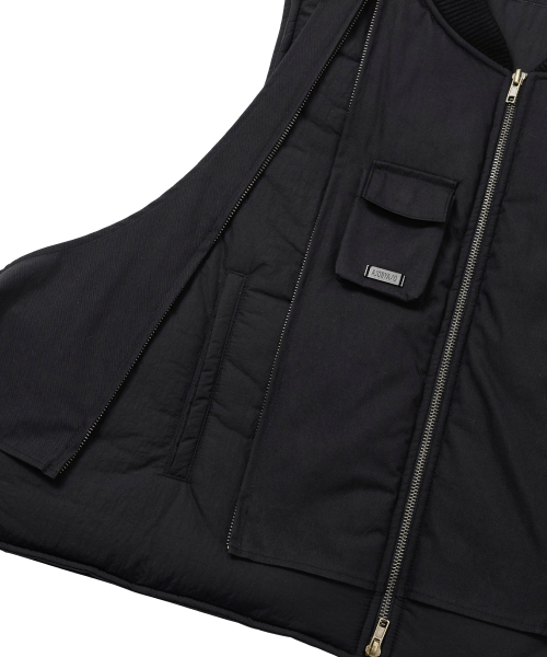 AJOBYAJO（アジョバイアジョ）の「Layered Padded Zip Up Vest [BLACK]（ベスト・メンズ・その他・FREE）」の4枚目の写真