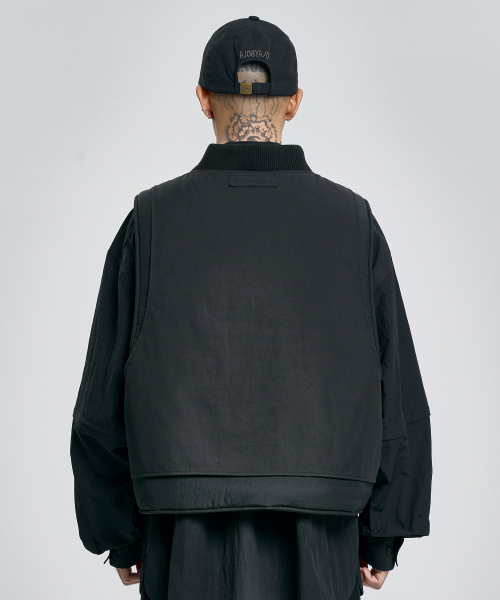 AJOBYAJO（アジョバイアジョ）の「Layered Padded Zip Up Vest [BLACK]（ベスト・メンズ・その他・FREE）」の10枚目の写真