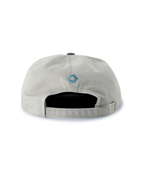 HELLO SUNRISE(ハローサンライズ)の「90s Logo 6Panel Cap_Light Gray & Charcoal(キャップ・レディース・チャコールグレー・OS)」の3枚目の写真
