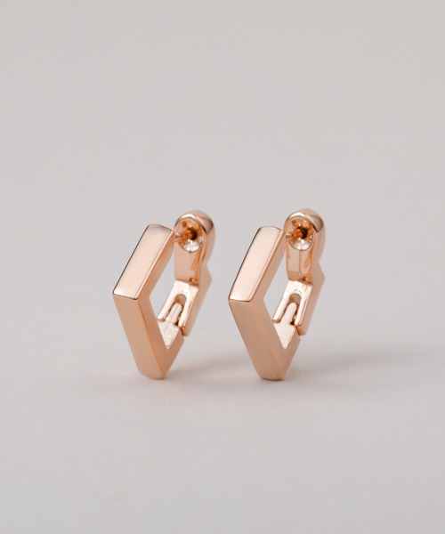 CALIN STANDARD(カリンスタンダード)の「◆金属アレルギー対応◆◆made in japan◆【片手でスムースワンタッチ】スクエア ミニスムースピアス(ピアス(両耳用)・レディース・ピンクゴールド/ゴールド/シルバー・FREE)」の3枚目の写真