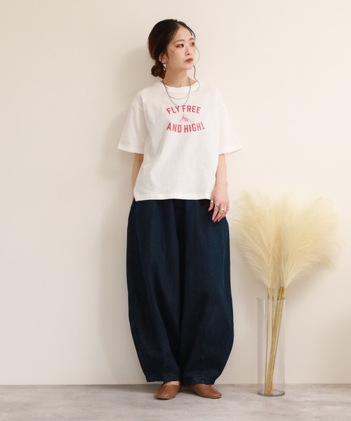 FUNALIVE(ファンアライブ)の「コットンワイドクルーネックプリントTシャツB半袖(Tシャツ/カットソー・レディース・アイボリー/ライトベージュ/ブラック/モカ/ブルー・M-L)」の10枚目の写真