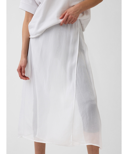 GAP（ギャップ）の「シアー ラップ マキシスカート（スカート・レディース・ホワイト/ブラック・XS/S/M/L/XXS）」の2枚目の写真