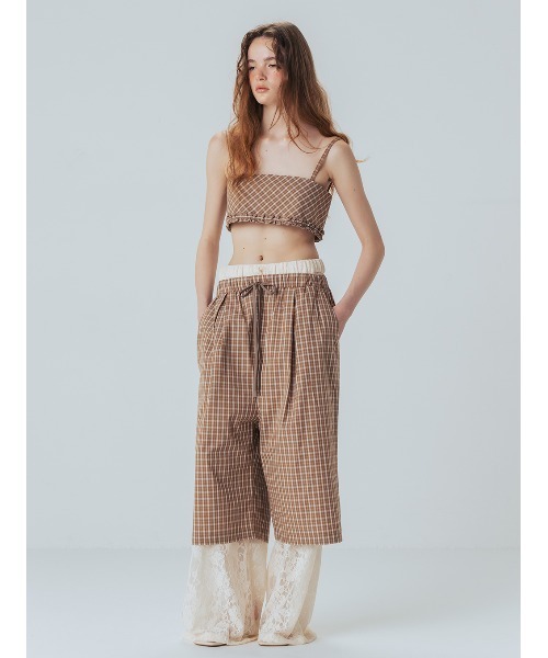 ELCHELE(エルチェレ)の「CHECK HEM FRILL BUSTIER(その他トップス・レディース・ブルー/ベージュ・FREE)」の4枚目の写真