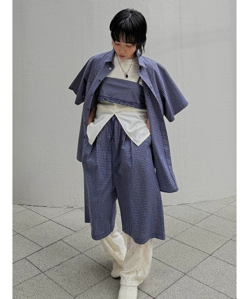 ELCHELE(エルチェレ)の「CHECK HEM FRILL BUSTIER(その他トップス・レディース・ブルー/ベージュ・FREE)」の19枚目の写真