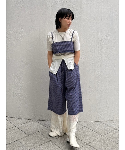 ELCHELE(エルチェレ)の「CHECK HEM FRILL BUSTIER(その他トップス・レディース・ブルー/ベージュ・FREE)」の18枚目の写真