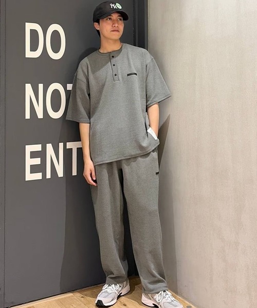NUMERALS（ヌメラルズ）の「[NUMERALS]WAFFLE DRAWSTRING PANT（その他パンツ・メンズ・カーキ/ブラック/ベージュ・LARGE/MEDIUM）」の5枚目の写真
