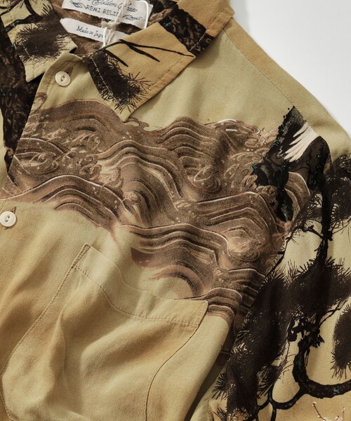 REMI RELIEF(レミレリーフ)の「【REMI RELIEF/レミレリーフ】鶴柄アロハシャツ(シャツ/ブラウス・メンズ・ベージュ/グレー・M/L/XL)」の6枚目の写真