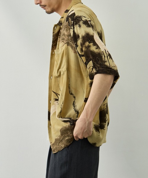 REMI RELIEF(レミレリーフ)の「【REMI RELIEF/レミレリーフ】鶴柄アロハシャツ(シャツ/ブラウス・メンズ・ベージュ/グレー・M/L/XL)」の11枚目の写真