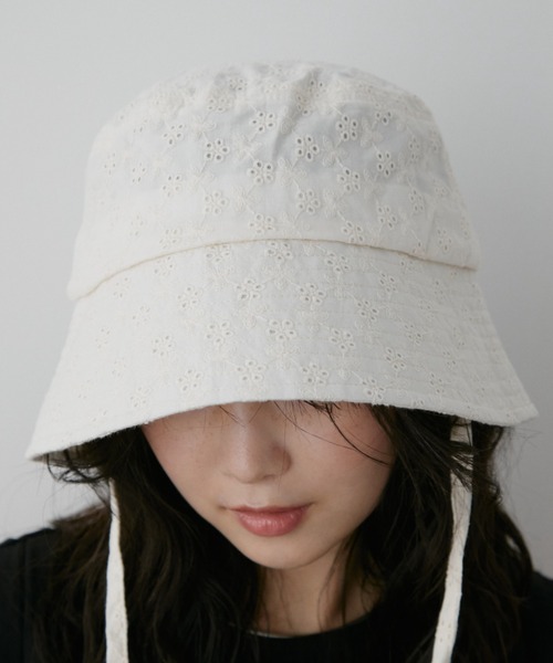Aunt Marie's(アントマリーズ)の「アイレット刺繍ハット(ハット・レディース・ブラック/アイボリー・FREE)」の4枚目の写真