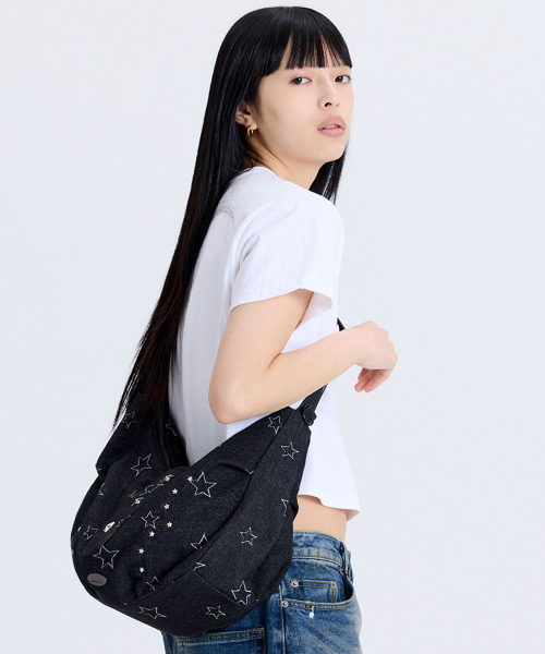 MACNI（マクニ）の「STAR SKY SHOULDER BAG（ショルダーバッグ・レディース・ダークインディゴブルー/インディゴブルー・FREE）」の4枚目の写真