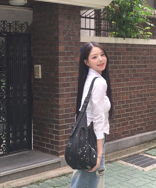 MACNI（マクニ）の「STAR SKY SHOULDER BAG（ショルダーバッグ・レディース・ダークインディゴブルー/インディゴブルー・FREE）」の8枚目の写真