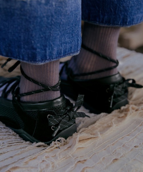 ROCKFISH WEATHERWEAR（ロックフィッシュウェザーウェア）の「NICOLE WEAVING LACEUP SNEAKERS V2（スニーカー・レディース・チャコール/チョコ/ブラック・24.5cm/23.0cm/24.0cm/23.5cm/25.0cm）」の6枚目の写真
