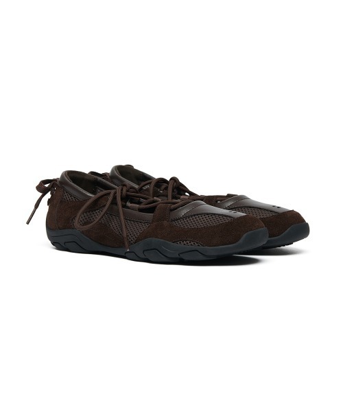 ROCKFISH WEATHERWEAR（ロックフィッシュウェザーウェア）の「NICOLE WEAVING LACEUP SNEAKERS V2（スニーカー・レディース・チャコール/チョコ/ブラック・24.5cm/23.0cm/24.0cm/23.5cm/25.0cm）」の22枚目の写真