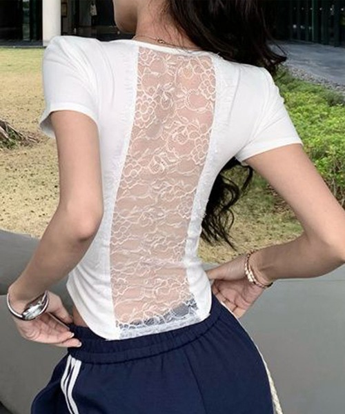 GLAMOROUS JANE(グラマラスジェーン)の「バックレース半袖トップス(Tシャツ/カットソー・レディース・ホワイト/ブラック・FREE)」の1枚目の写真