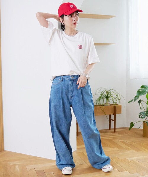 coen(コーエン)の「【DOMDOM(ドムドム)×coen】アソートロゴプリントユニTシャツ(WEB限定サイズあり)(Tシャツ/カットソー・レディース・レッド/ナチュラル/ライトグレー/オフホワイト/その他1/その他2/ダークグレー/その他3・M/XL/L)」の9枚目の写真