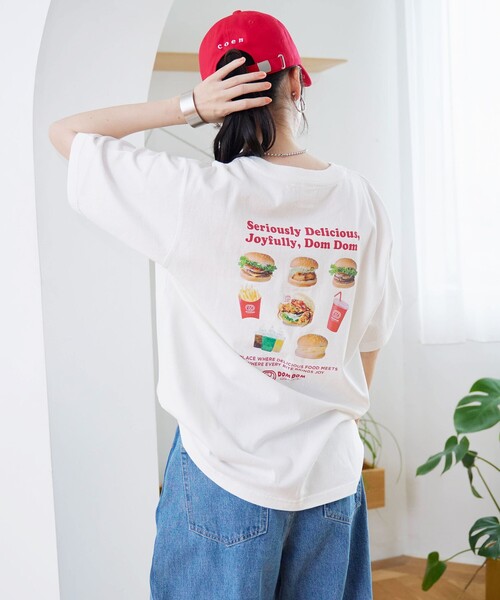 coen(コーエン)の「【DOMDOM(ドムドム)×coen】アソートロゴプリントユニTシャツ(WEB限定サイズあり)(Tシャツ/カットソー・レディース・レッド/ナチュラル/ライトグレー/オフホワイト/その他1/その他2/ダークグレー/その他3・M/XL/L)」の12枚目の写真