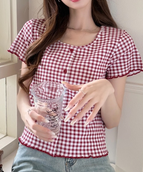 Ada.（エイダ）の「ギンガム チェック シャーリング風 フロント ボタン カットソー（Tシャツ/カットソー・レディース・レッド/ブルー/イエロー/ブラック・FREE）」の9枚目の写真