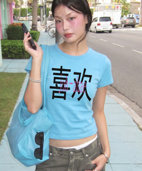 GRAVER（グレーバー）の「[ジョハエ] レディース ニュークロップ半袖Tシャツ_2カラー（Tシャツ/カットソー・レディース・ホワイト/ブルー・ONE SIZE）」の4枚目の写真