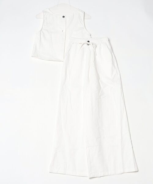 YUGA(ユーガ)の「YUGA_YGMC Korean-style Back-button cropped top + wide-leg pants set(つなぎ/オールインワン・レディース・ホワイト/インディゴブルー/ライトブルー・FREE)」の10枚目の写真