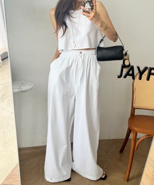 YUGA(ユーガ)の「YUGA_YGMC Korean-style Back-button cropped top + wide-leg pants set(つなぎ/オールインワン・レディース・ホワイト/インディゴブルー/ライトブルー・FREE)」の6枚目の写真