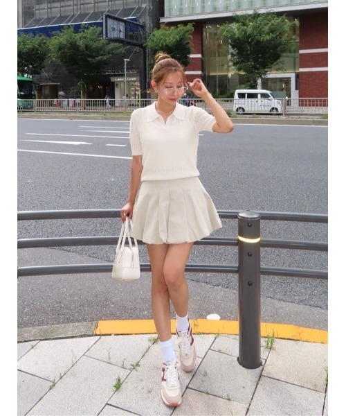 Her lip to(ハーリップトゥー)の「Pointelle-Knit Polo Top(その他トップス・レディース・ホワイト系・FREE)」の4枚目の写真