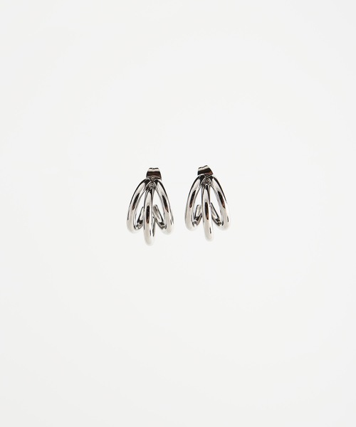 MIMILINE(ミミライン)の「変形ループピアス/サージカルステンレス(ピアス(両耳用)・レディース・シルバー/ピンクゴールド・FREE)」の9枚目の写真