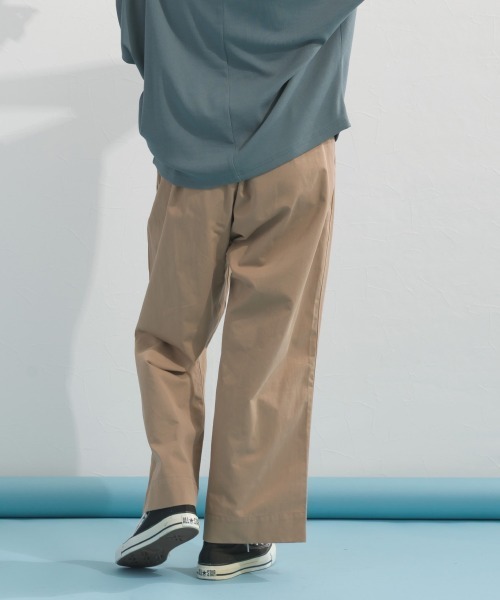 OMNES(オムネス)の「カラーチノパンツ(チノパンツ・レディース・カーキ/イエロー/ベージュ/ネイビー・LARGE/MEDIUM)」の16枚目の写真