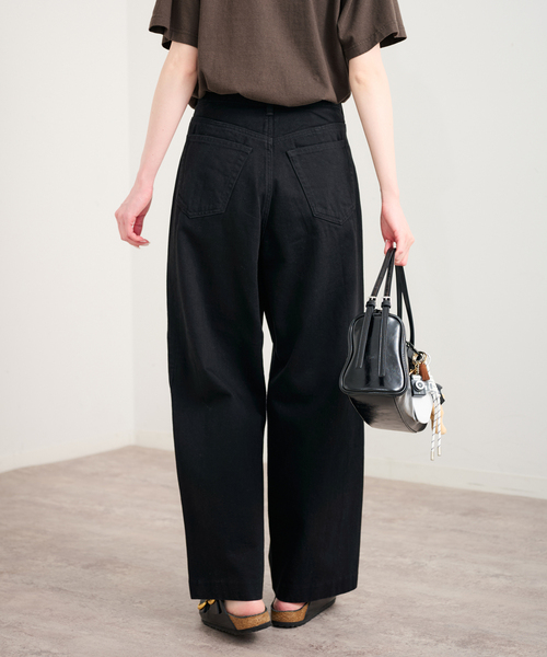 U by SPICK&SPAN(ユーバイスピックアンドスパン)の「ペグパイプデニム(デニムパンツ・レディース・ブルー/ブラック・36/38)」の9枚目の写真