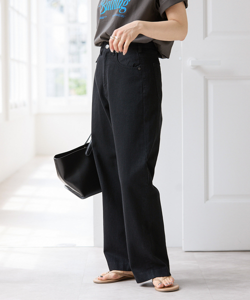 U by SPICK&SPAN(ユーバイスピックアンドスパン)の「ペグパイプデニム(デニムパンツ・レディース・ブルー/ブラック・36/38)」の17枚目の写真