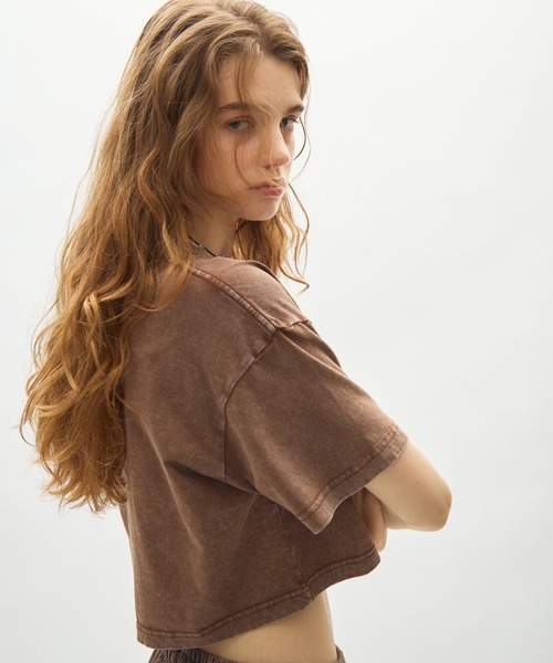 full/fill.(フルフィル)の「wash short T / ウォッシュショートT(Tシャツ/カットソー・レディース・ブラウン/ブラック/ベージュ・FREE)」の16枚目の写真