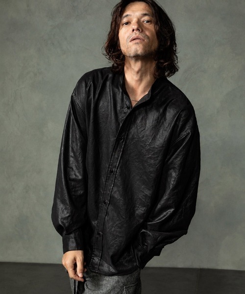EGO TRIPPING(エゴトリッピング)の「ms6589-LUSTER OFFICER SHIRTS オフィサーシャツ(616753)(シャツ/ブラウス・メンズ・チャコール/サンドグレー/ブラック・46/48)」の2枚目の写真