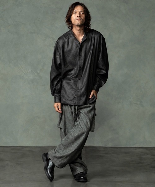 EGO TRIPPING(エゴトリッピング)の「ms6589-LUSTER OFFICER SHIRTS オフィサーシャツ(616753)(シャツ/ブラウス・メンズ・チャコール/サンドグレー/ブラック・46/48)」の18枚目の写真