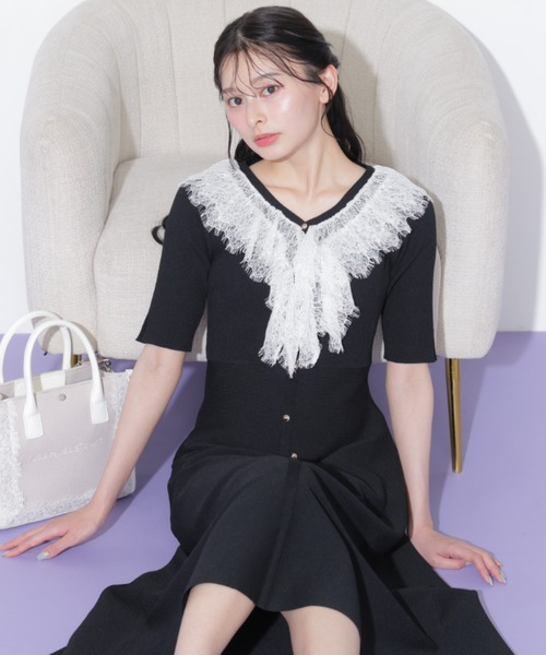 JILL by JILL STUART(ジルバイジルスチュアート)の「レースフリルニットワンピース(ワンピース・レディース・ピンク/ホワイト/ブラック・FREE)」の1枚目の写真