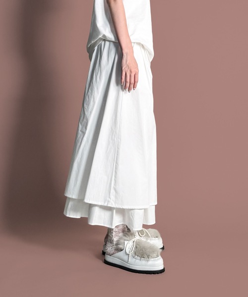 MAISON SELECT(メゾンセレクト)の「7E19 アシンメトリー レイヤードデザインスカート(スカート・レディース・チャコール/ブラック/ホワイト・FREE)」の9枚目の写真