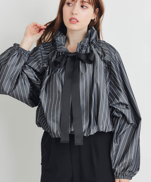PICCIN(ピッチン)の「ピンストライプザビエルブラウス(シャツ/ブラウス・レディース・ブラック系その他/ホワイト系その他・M)」の11枚目の写真