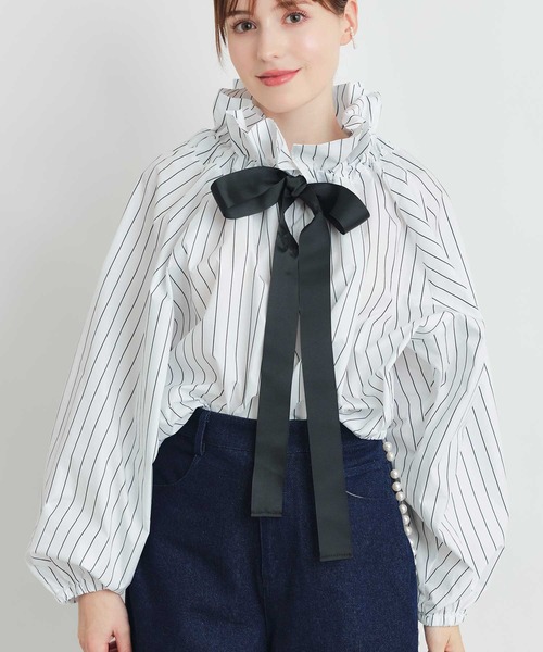 PICCIN(ピッチン)の「ピンストライプザビエルブラウス(シャツ/ブラウス・レディース・ブラック系その他/ホワイト系その他・M)」の7枚目の写真