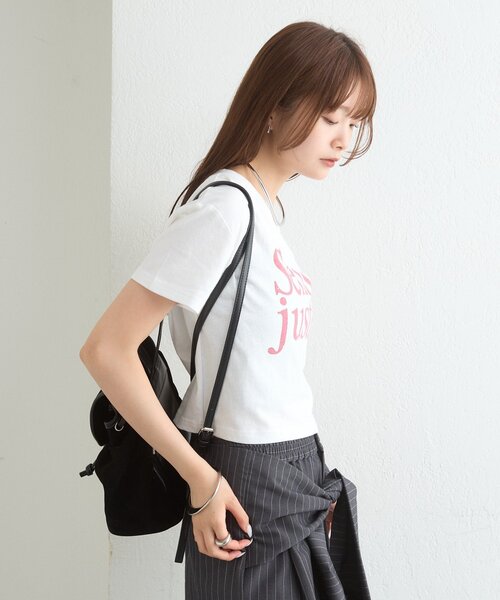 mystic(ミスティック)の「ラインストーンロゴチビT(Tシャツ/カットソー・レディース・オフホワイト/チャコールグレー・FREE)」の6枚目の写真