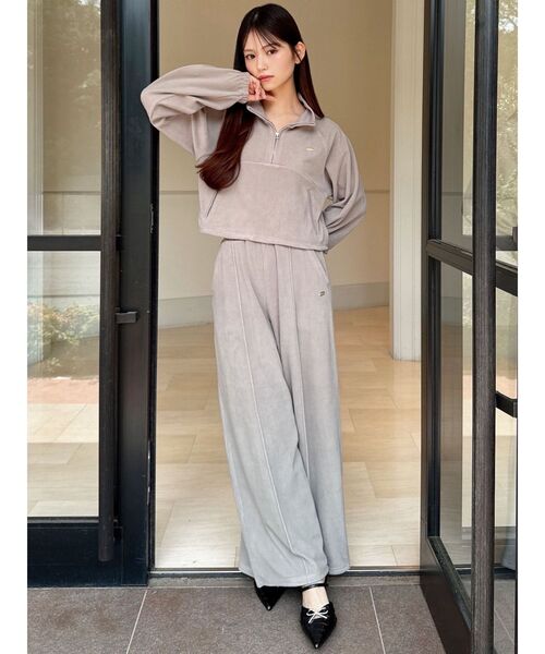 RESEXXY(リゼクシー)の「フリースパンツ【セットアップ着用可能】(その他パンツ・レディース・グレー/ブラック/アイボリー・FREE)」の4枚目の写真