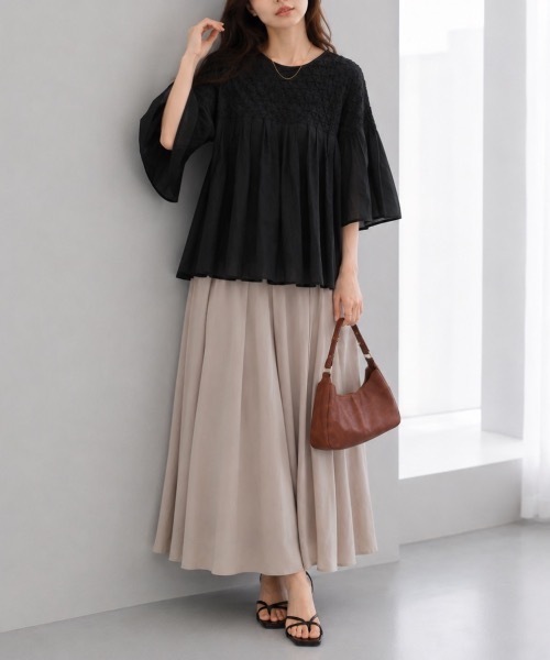Muffiny(マフィニー)の「ボリュームスリーブブラウス【Indian Cotton】(シャツ/ブラウス・レディース・ブラック/オフホワイト/サーモンピンク/ライトブルー・MEDIUM)」の2枚目の写真