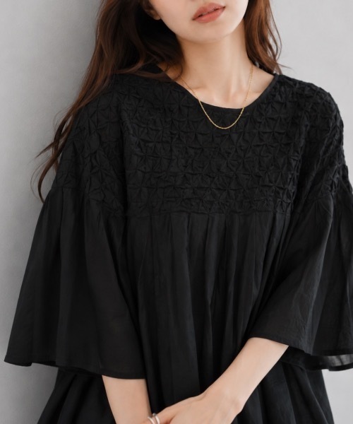 Muffiny(マフィニー)の「ボリュームスリーブブラウス【Indian Cotton】(シャツ/ブラウス・レディース・ブラック/オフホワイト/サーモンピンク/ライトブルー・MEDIUM)」の11枚目の写真