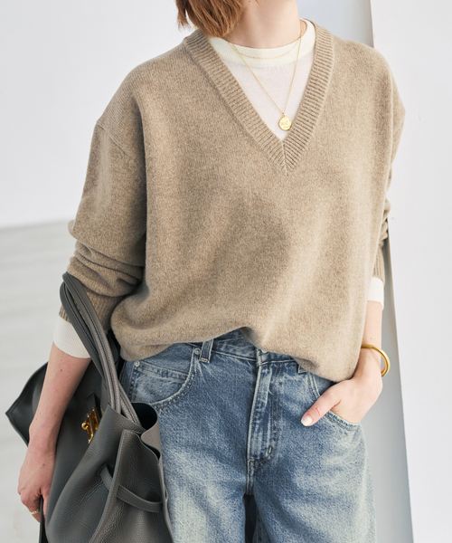 Spick & Span(スピックアンドスパン)の「レイヤード風Vネックプルオーバー(ニット/セーター・レディース・グレー/ベージュ系その他・FREE)」の13枚目の写真