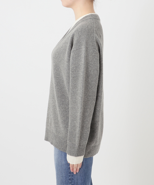 Spick & Span(スピックアンドスパン)の「レイヤード風Vネックプルオーバー(ニット/セーター・レディース・グレー/ベージュ系その他・FREE)」の19枚目の写真