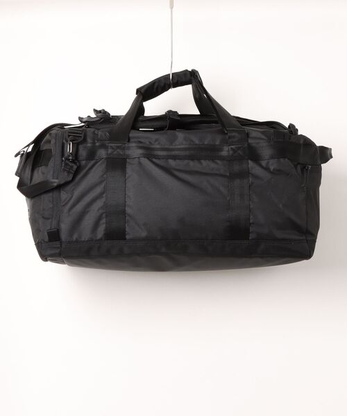 NEW ERA（ニューエラ）の「【NEW ERA/ニューエラ】クラブ ダッフルバッグ 50L 2Way ブラック（ボストンバッグ・メンズ・ブラック・FREE）」の2枚目の写真