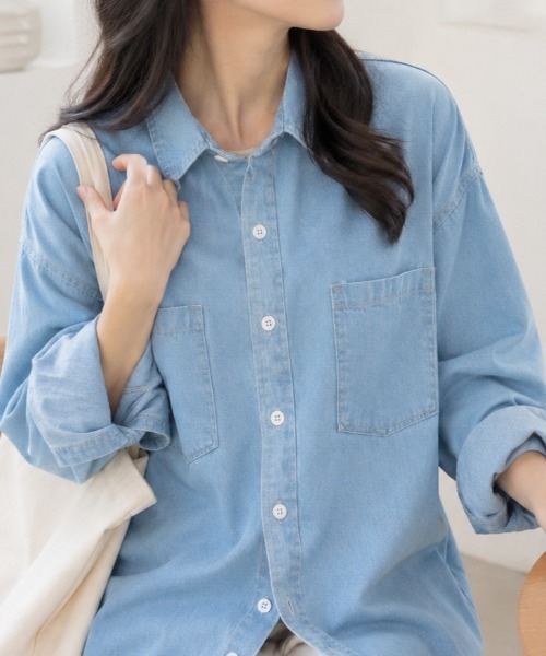 Mku Ekta(ムクエクタ)の「デニムシャツ(シャツ/ブラウス・レディース・ダークブルー/ブルー・L/M)」の2枚目の写真