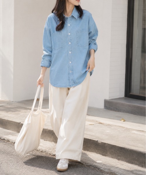 Mku Ekta(ムクエクタ)の「デニムシャツ(シャツ/ブラウス・レディース・ダークブルー/ブルー・L/M)」の3枚目の写真