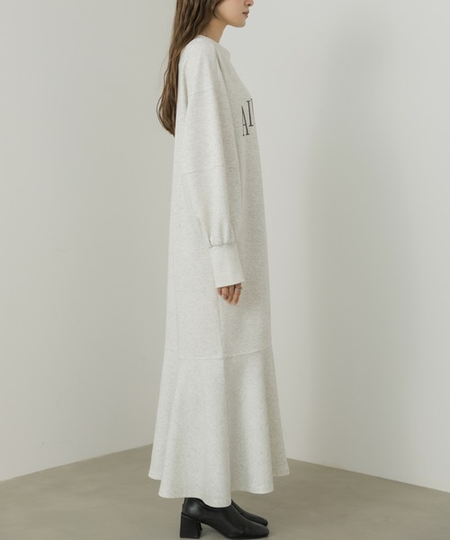Bab(バブ)の「上品見え美シルエットマーメイドカットワンピース(ワンピース・レディース・ブラウン/ブラック/杢グレー・M)」の9枚目の写真