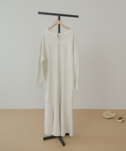 Bab(バブ)の「上品見え美シルエットマーメイドカットワンピース(ワンピース・レディース・ブラウン/ブラック/杢グレー・M)」の14枚目の写真